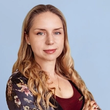 Alina Guzik
